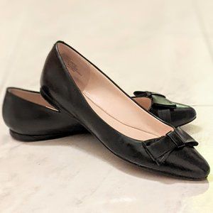 Nine West Black Leather Bowtie Flats (women, size 6)